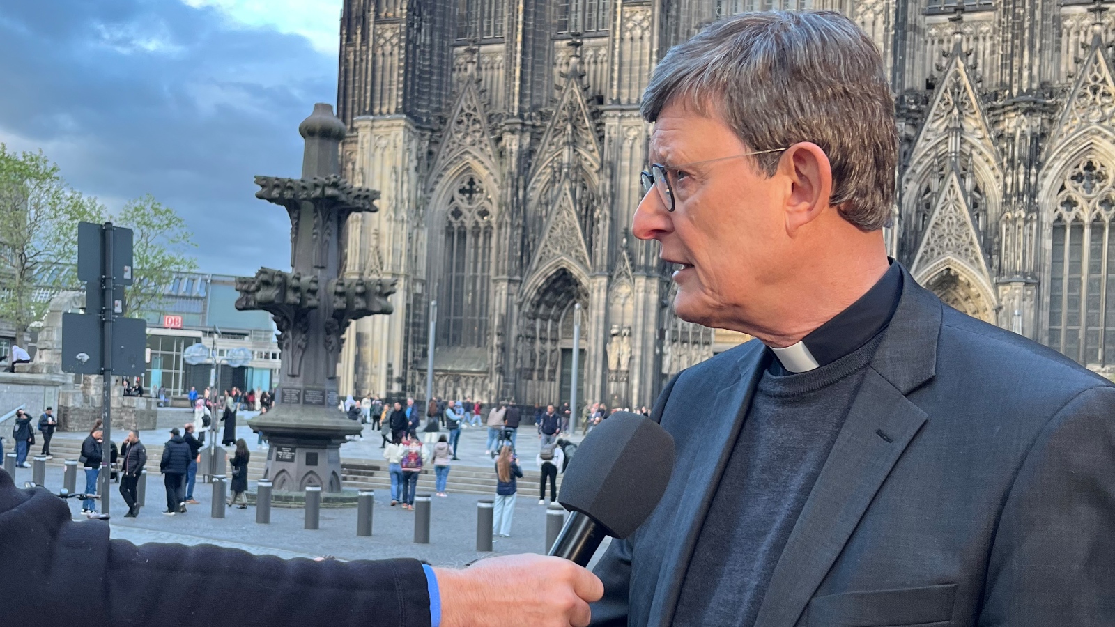 Kardinal Woelki im Interview (Symbolbild)