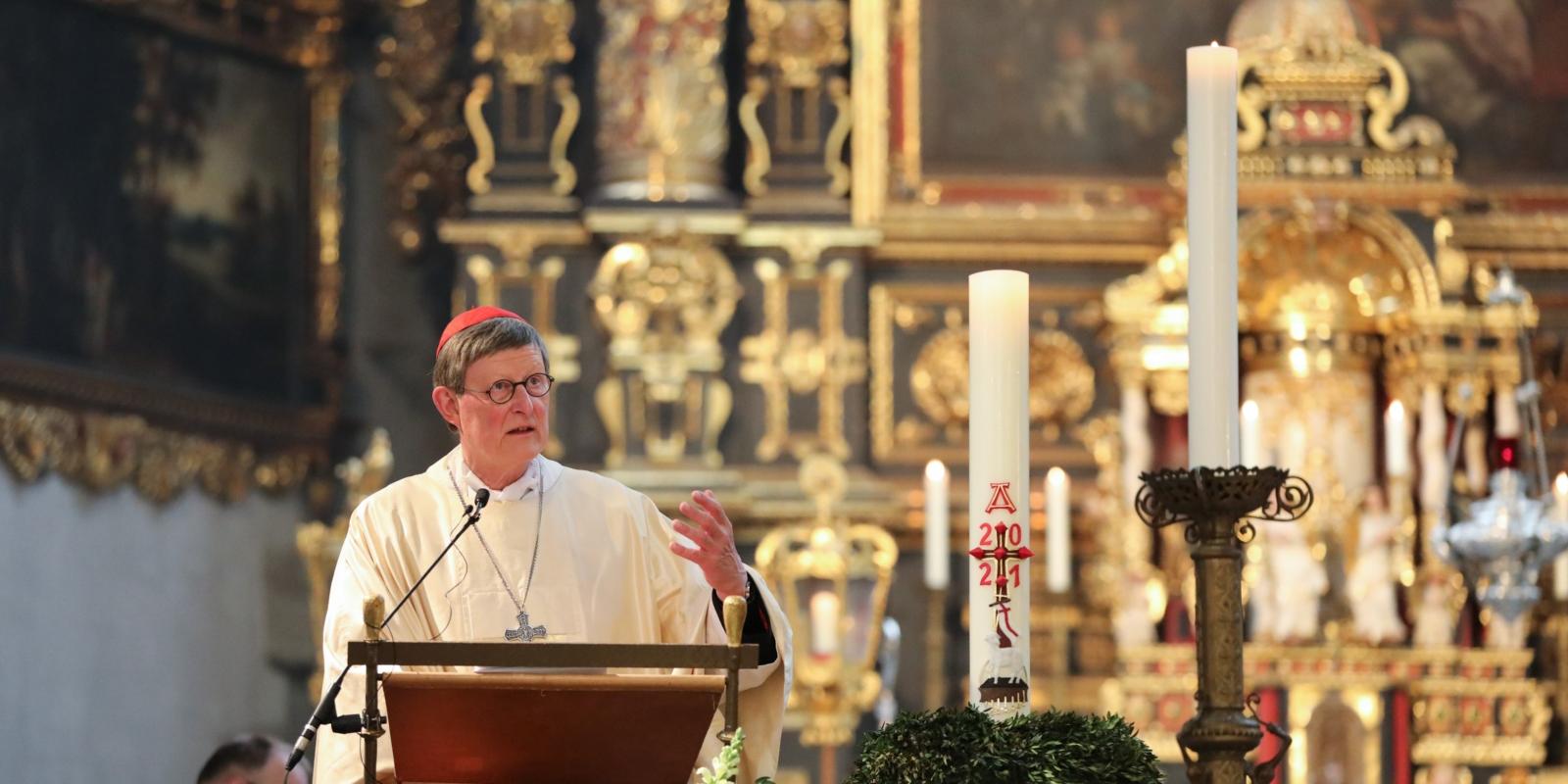 07.05.2021. Zum Kirchweihfest der ehemaligen Kölner Jesuitenkirche St. Mariä Himmelfahrt und zum 500. Geburtstag des Heiligen Petrus Canisius hat Rainer Maria Kardinal Woelki ein Pontifikalamt gefeiert.