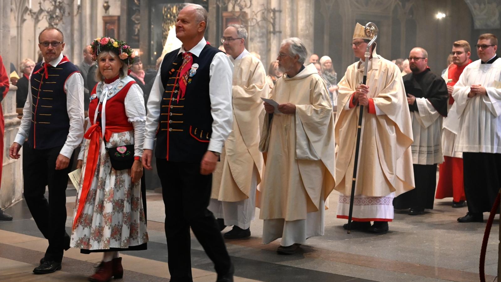 Kardinal Woelki feiert Hedwigswallfahrt im Kölner Dom (15.10.2023)