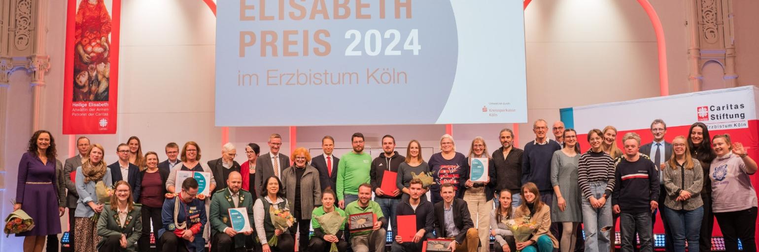 Die CaritasStiftung im Erzbistum Köln hat am 19. November 2024 in feierlicher Atmosphäre den Elisabeth-Preis verliehen.