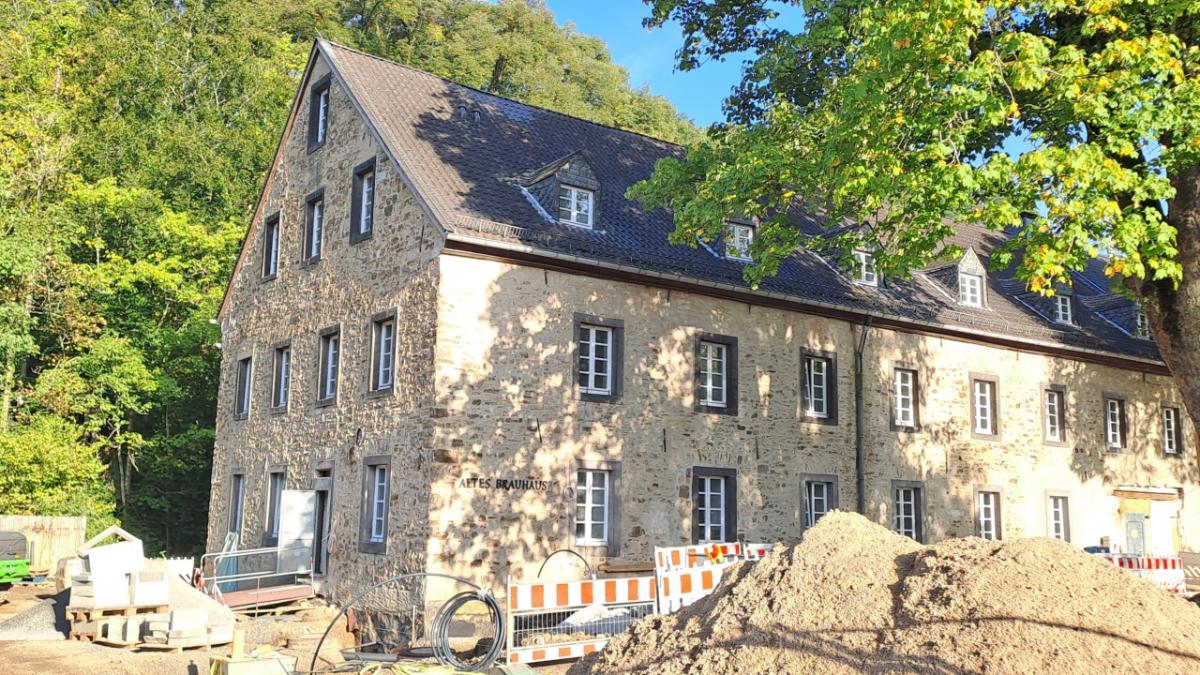 Umbau des Alten Brauhauses in Altenberg zum neuen Zentrum für Exerzitien im Erzbistum Köln: Edith-Stein-Haus