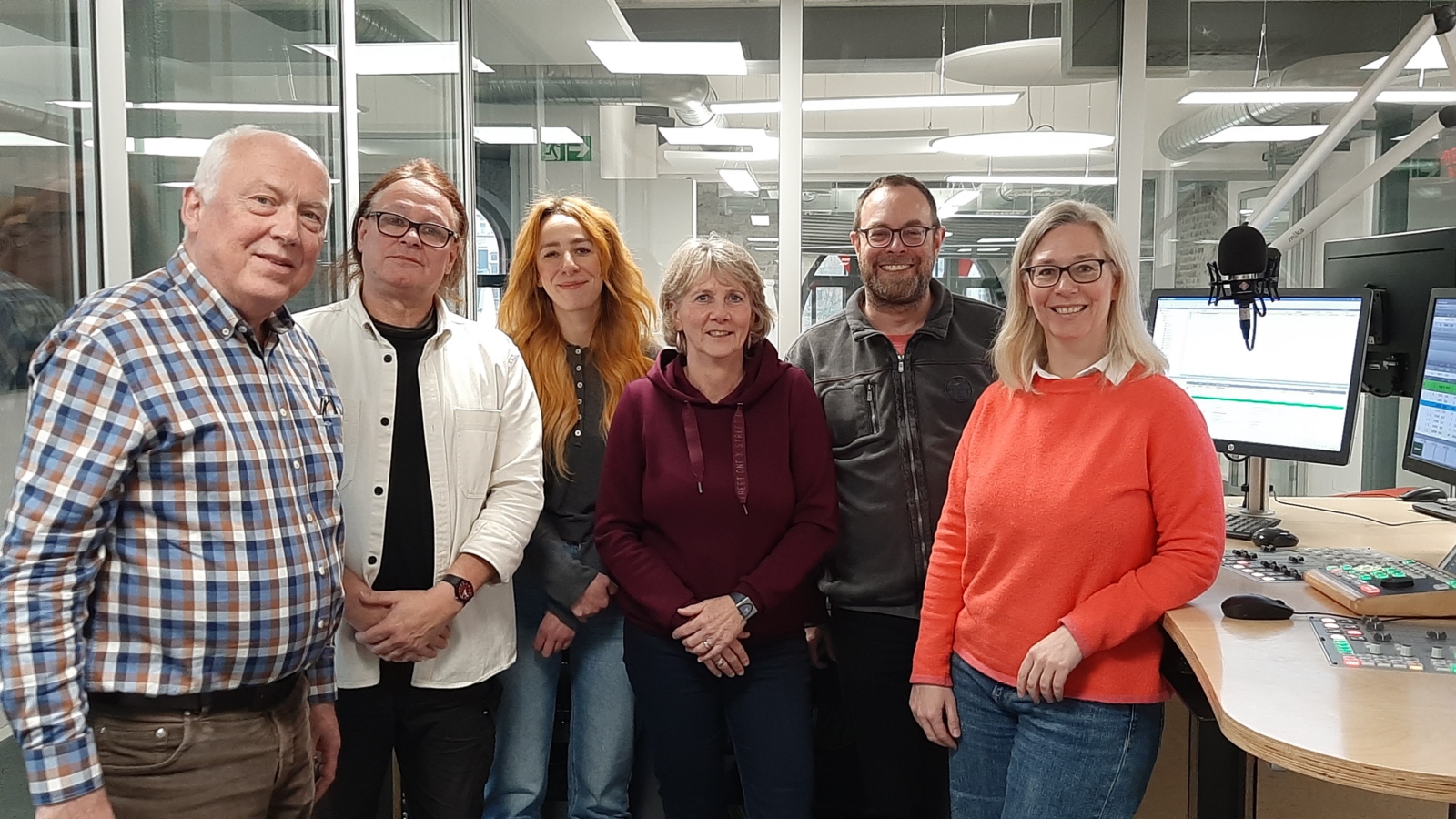 Team von Himmel & Erde: (v.l.n.r.) Thomas Kroemer, André Müller, Chantal Teubert, Sabine Damaschke, Sebastian Kaiser und Christiane Rüffer. Es fehlen Eduard Urssu, Susanne Bossy