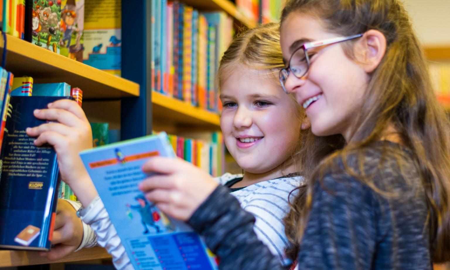 Literatur und Medien