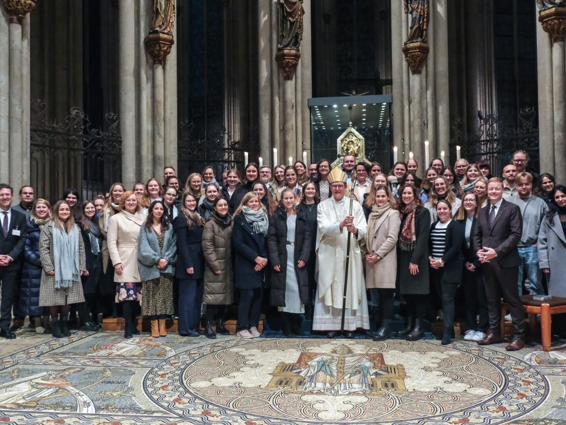 Missio-Verleihung für Religionslehrerinnen und Religionslehrer am 12. November 2024_Erzbistum Köln-Schoon_Frei mit Nennung Copyright-1600px